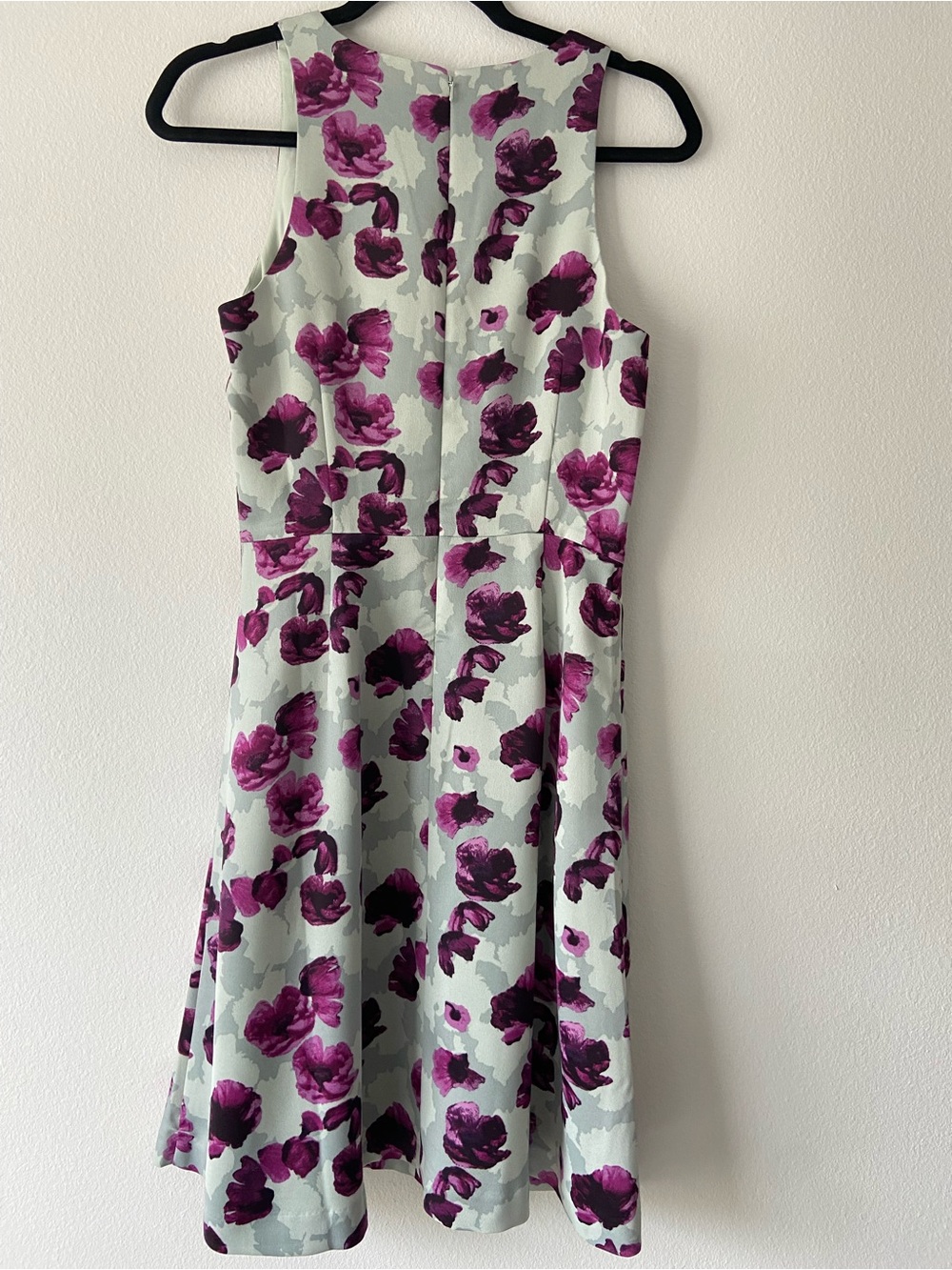 Banana Republic Floral Fit & Flare Sleeveless Dress Purple Gray Size 4 - Picture 7 of 7